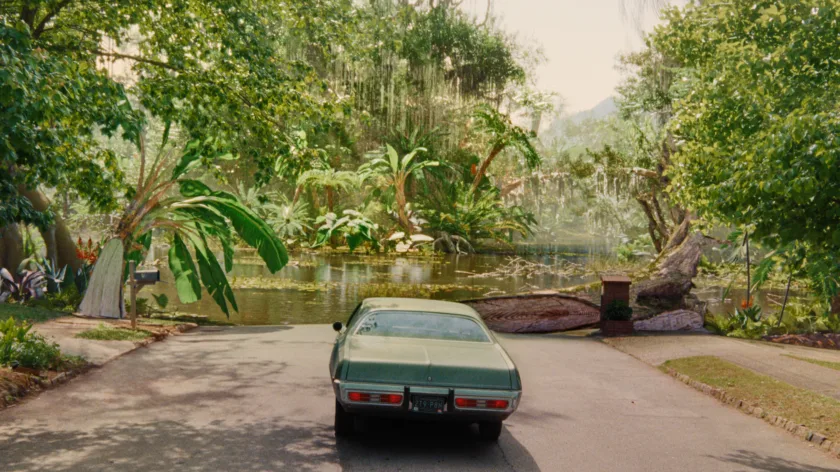 Movie Review: 'The End of Oak Street' Is a Gonzo Good Time